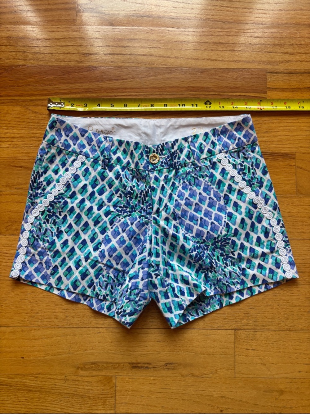 Lilly Pulitzer Callahan 5” size 2 Blue and Green Printed High-Waist Shorts